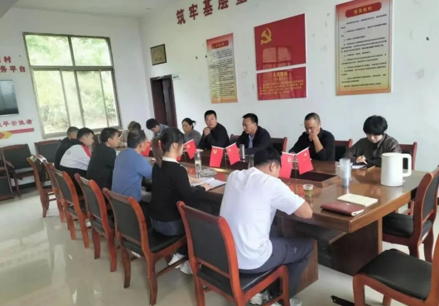 科技赋能 助力林下经济示范建设